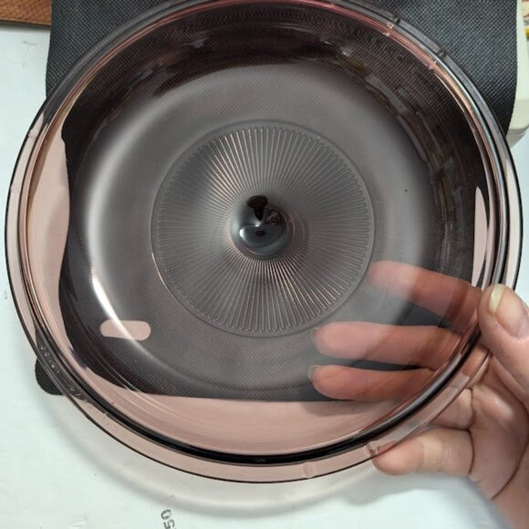 1992 Cranberry Corning Visions Covered Round Casserole 1.5qt - Picture 4 of 5